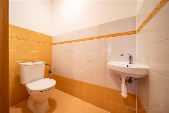 samostatné WC [30/30]